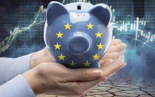 Sparschwein mit EU-Fahne