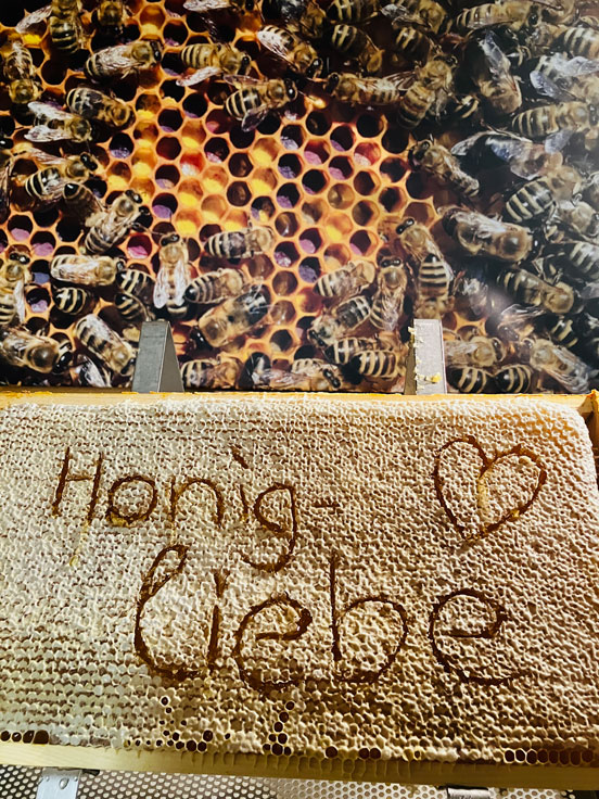 HonigLiebe - Jenny Eichhorn