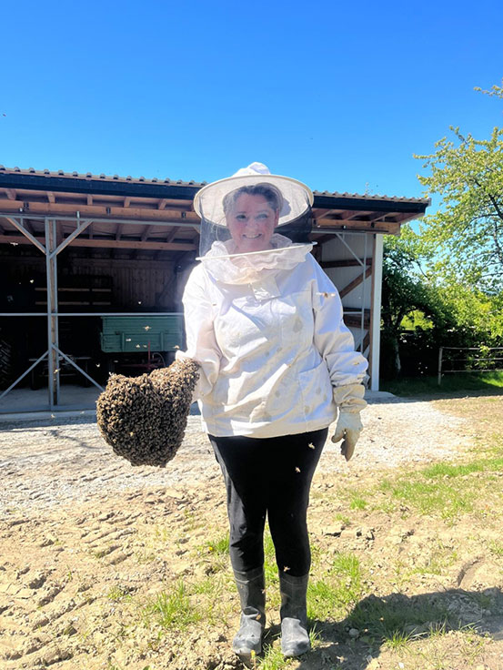 Sonderbarer Bienenfang - Gerlinde Hofbauer